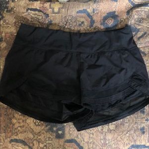 Lululemon Shorts Mid-Rise Mesh
